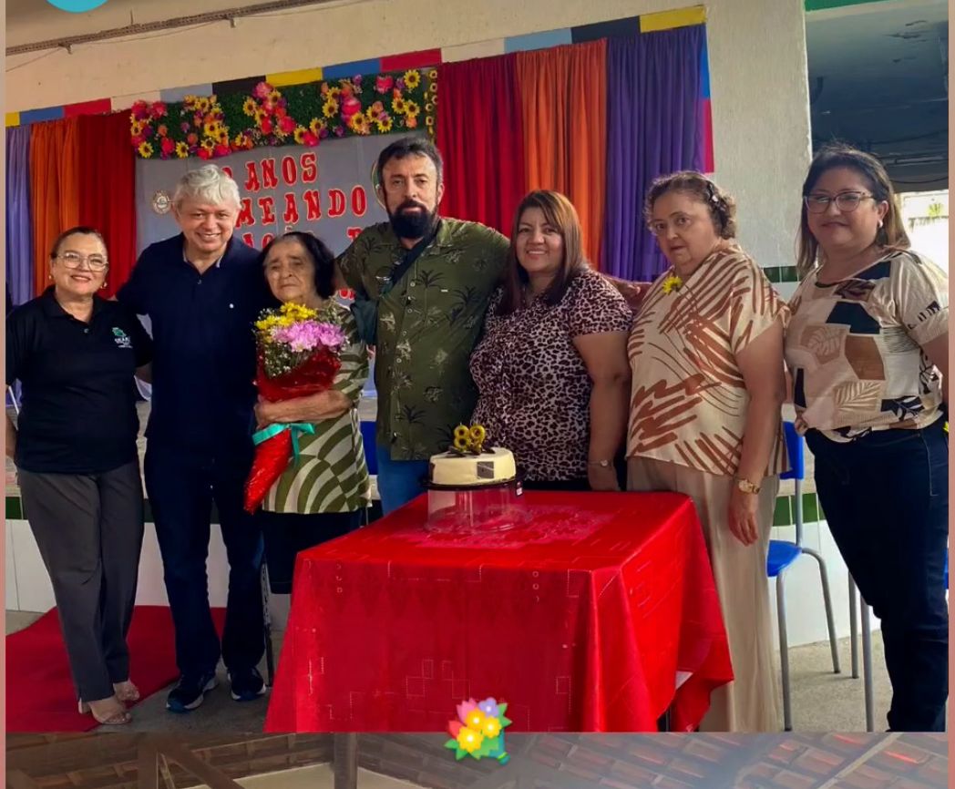 Comemoração dos 89 anos da escola Carneiro de Mendonça